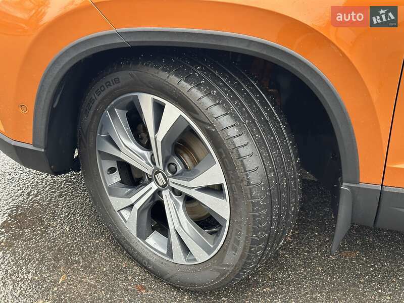 Внедорожник / Кроссовер SEAT Ateca 2018 в Киеве