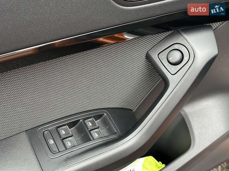 Внедорожник / Кроссовер SEAT Ateca 2018 в Киеве