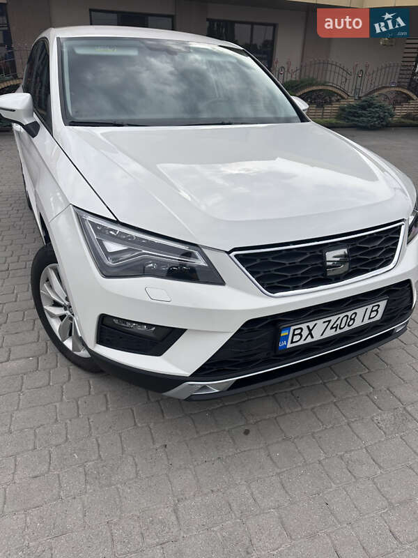 Внедорожник / Кроссовер SEAT Ateca 2019 в Староконстантинове