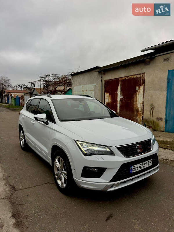 Внедорожник / Кроссовер SEAT Ateca 2019 в Черноморске