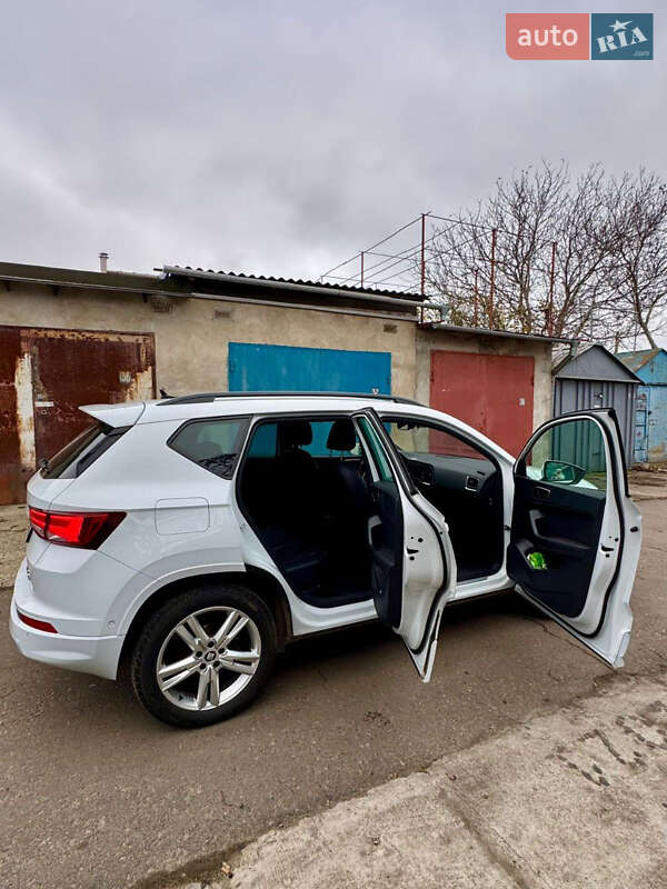 Внедорожник / Кроссовер SEAT Ateca 2019 в Черноморске