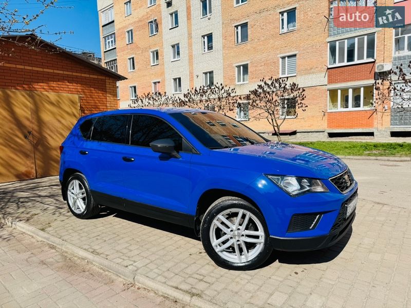 Внедорожник / Кроссовер SEAT Ateca 2020 в Ромнах