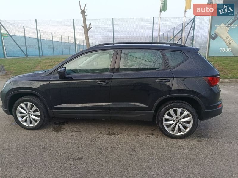 Внедорожник / Кроссовер SEAT Ateca 2017 в Киеве