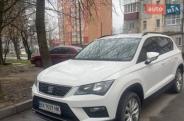 Позашляховик / Кросовер SEAT Ateca 2016 в Теофіполі