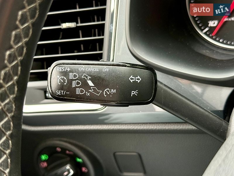Внедорожник / Кроссовер SEAT Ateca 2018 в Харькове