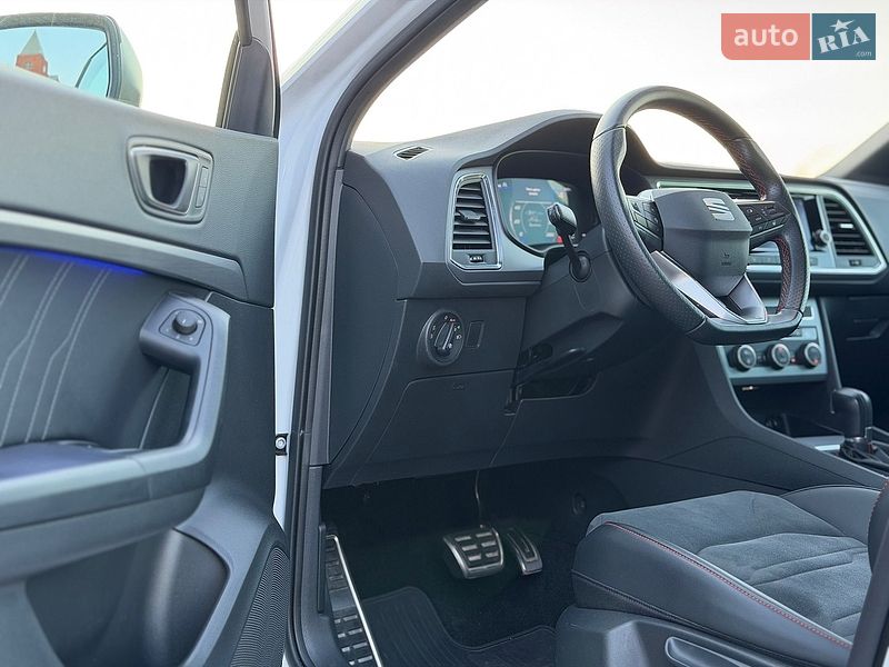 Внедорожник / Кроссовер SEAT Ateca 2023 в Днепре