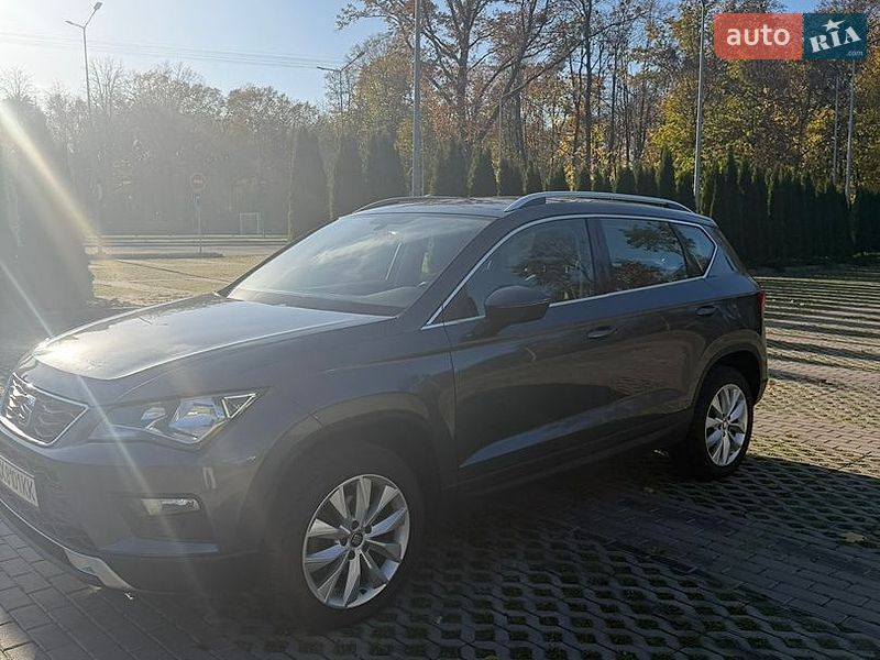 Позашляховик / Кросовер SEAT Ateca 2018 в Харкові
