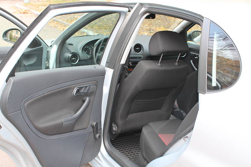 Седан SEAT Cordoba 2008 в Києві фото 5 Седан SEAT Cordoba 2008 в Києві