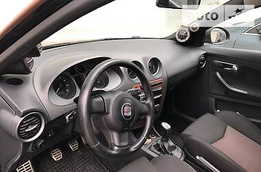 Седан SEAT Cordoba 2008 в 