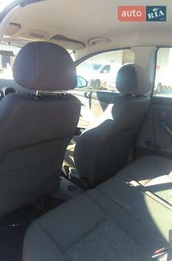 Седан SEAT Cordoba 2006 в 