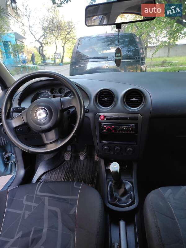 Седан SEAT Cordoba 2007 в Харкові