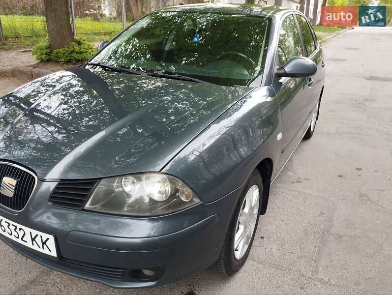 Седан SEAT Cordoba 2007 в Виннице