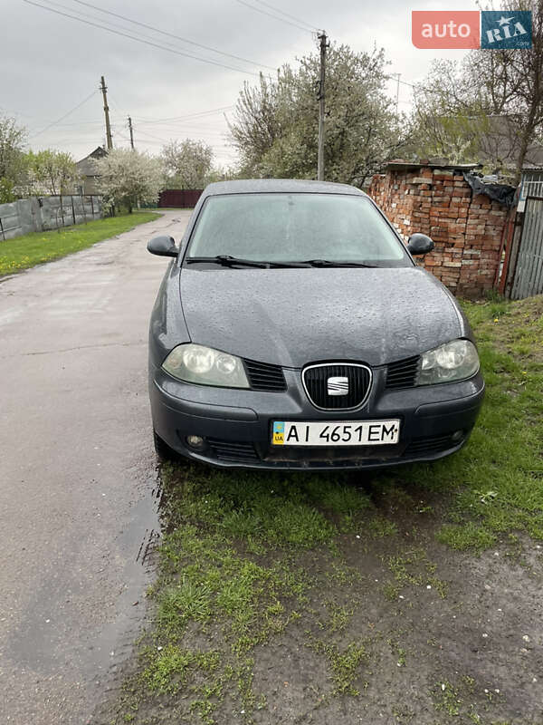 Седан SEAT Cordoba 2008 в Березане