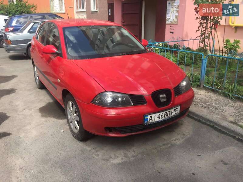 Седан SEAT Cordoba 2006 в Боровой