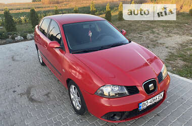 Седан SEAT Cordoba 2006 в Борщеві