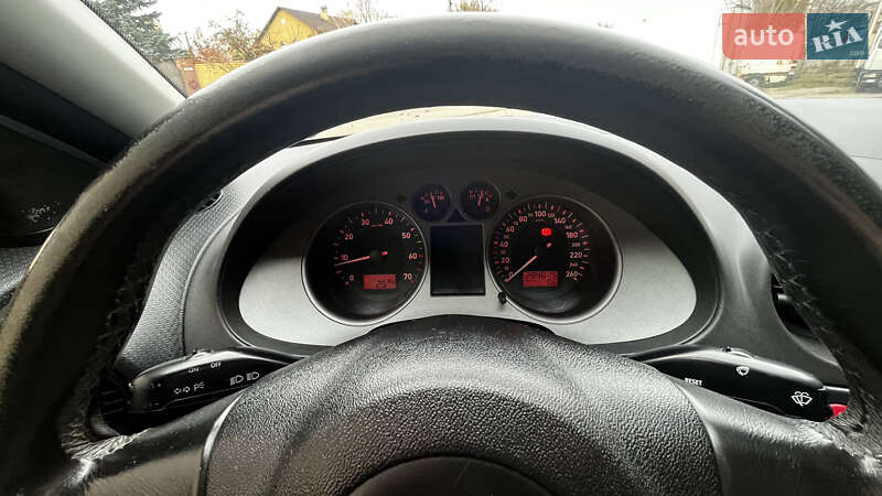 Седан SEAT Cordoba 2007 в Киеве