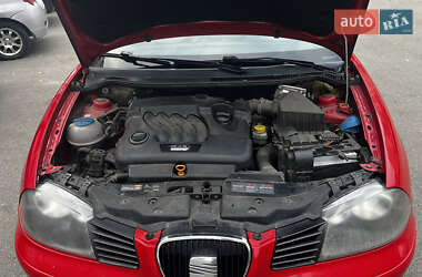 Седан SEAT Cordoba 2007 в 