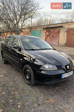 Седан SEAT Cordoba 2007 в Кривом Роге