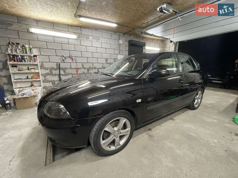 Седан SEAT Cordoba 2008 в Каменском
