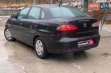 Седан SEAT Cordoba 2008 в Києві