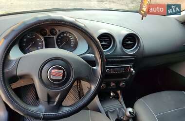 Седан SEAT Cordoba 2007 в 