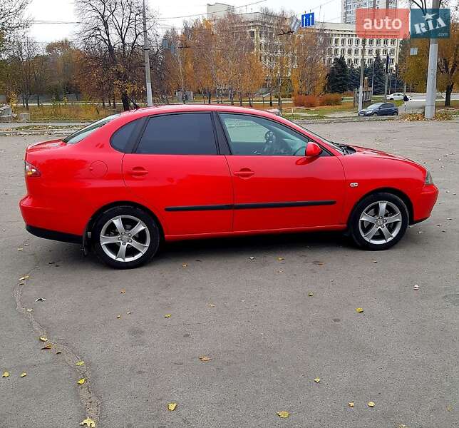 Седан SEAT Cordoba 2008 в Запорожье фото 3 Седан SEAT Cordoba 2008 в Запорожье