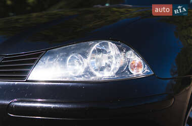 Седан SEAT Cordoba 2007 в 