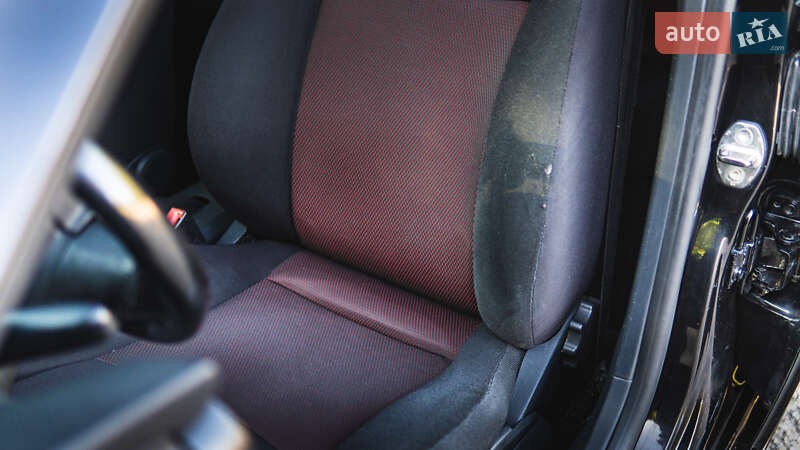 Седан SEAT Cordoba 2007 в Львове