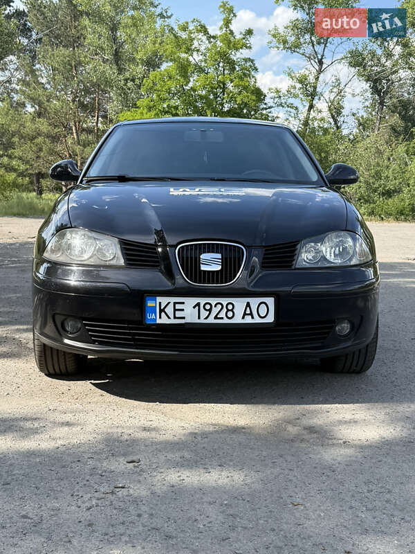 Седан SEAT Cordoba 2007 в Днепре
