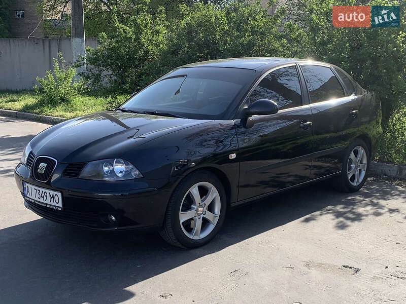 Седан SEAT Cordoba 2008 в 