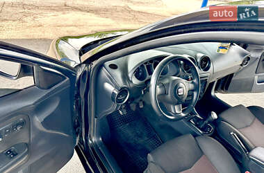 Седан SEAT Cordoba 2008 в 