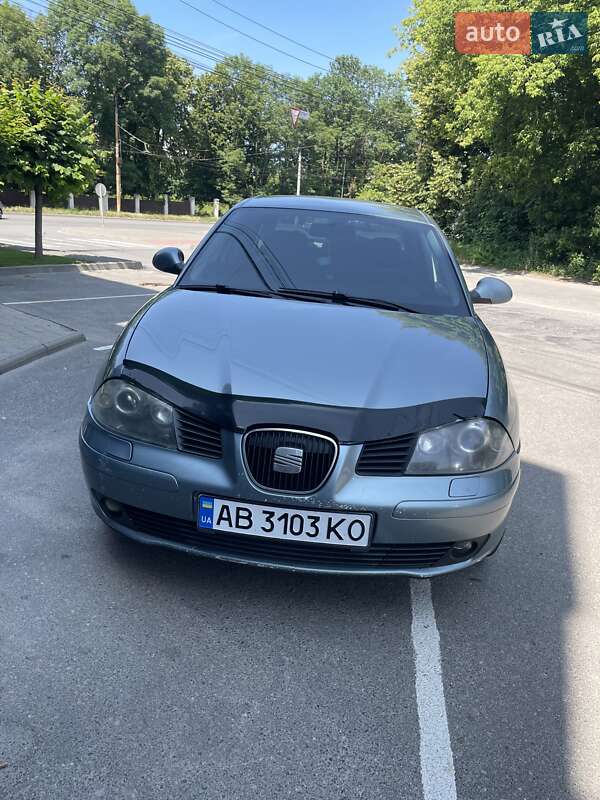 Седан SEAT Cordoba 2007 в 