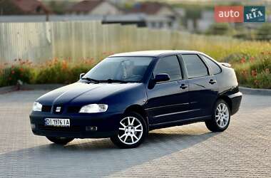Седан SEAT Cordoba 2001 в 