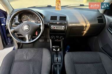 Седан SEAT Cordoba 2001 в 