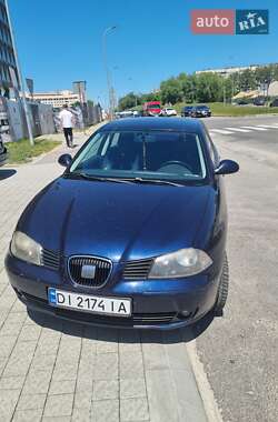 Седан SEAT Cordoba 2008 в Львове