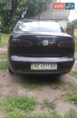 Седан SEAT Cordoba 2007 в 