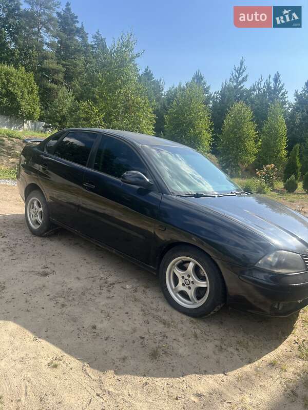 Седан SEAT Cordoba 2007 в 