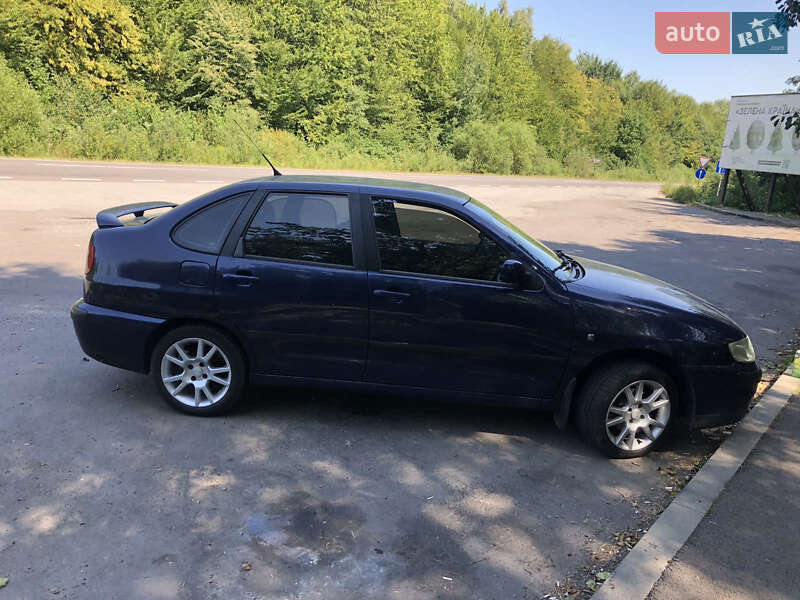 Седан SEAT Cordoba 2001 в Ивано-Франковске фото 7 Седан SEAT Cordoba 2001 в Ивано-Франковске