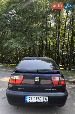 Седан SEAT Cordoba 2001 в 