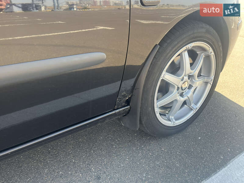 Седан SEAT Cordoba 2008 в Одесі