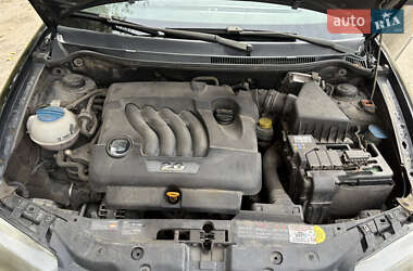Седан SEAT Cordoba 2008 в 