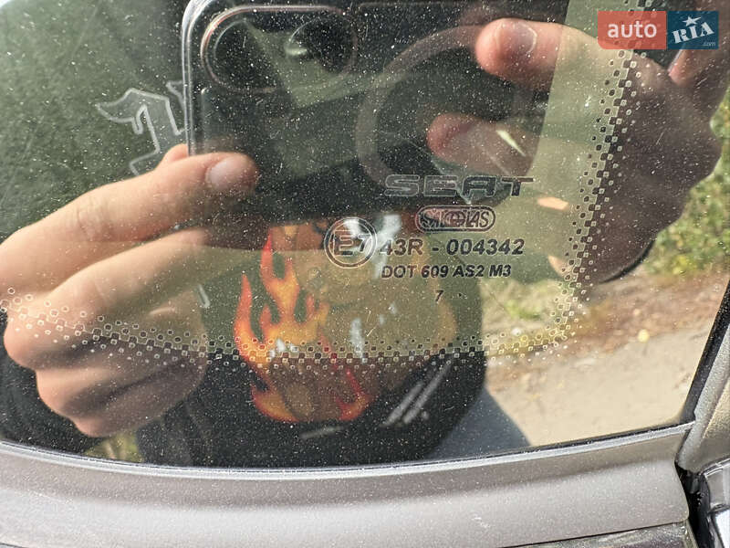 Седан SEAT Cordoba 2008 в Днепре