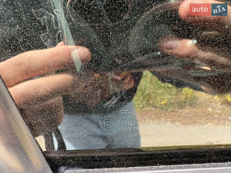 Седан SEAT Cordoba 2008 в Днепре