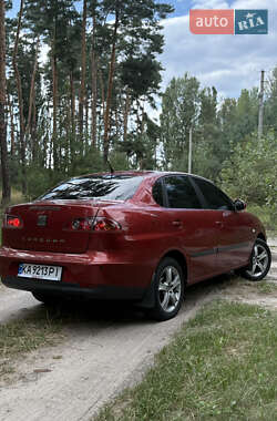 Седан SEAT Cordoba 2008 в 