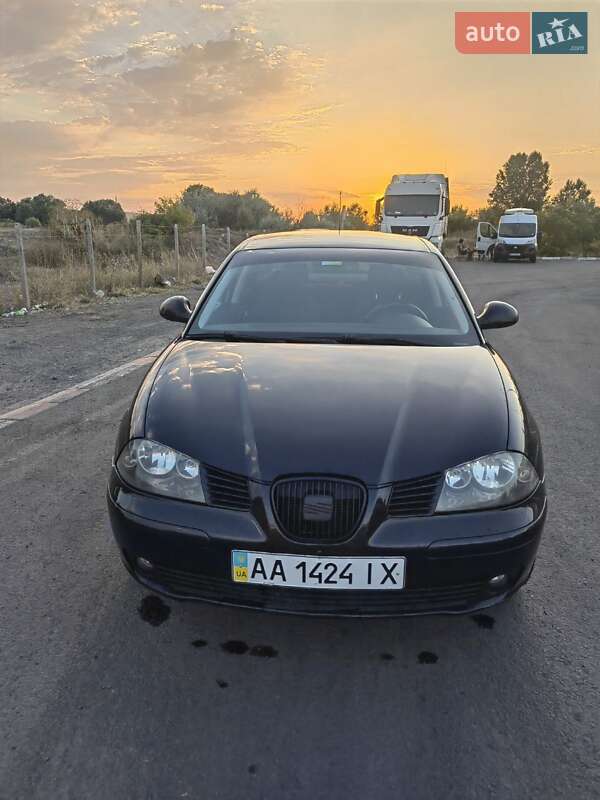 Седан SEAT Cordoba 2007 в Киеве