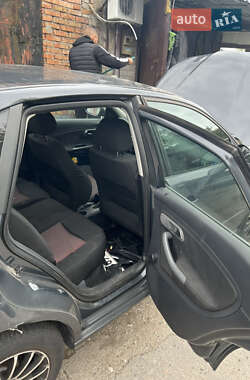 Седан SEAT Cordoba 2008 в 