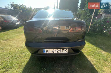 Седан SEAT Cordoba 2006 в 