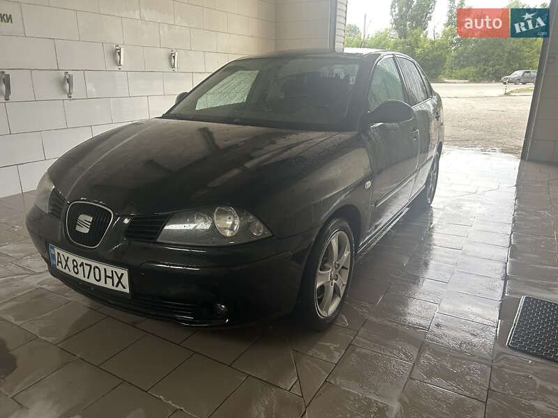 Седан SEAT Cordoba 2008 в Ізюмі