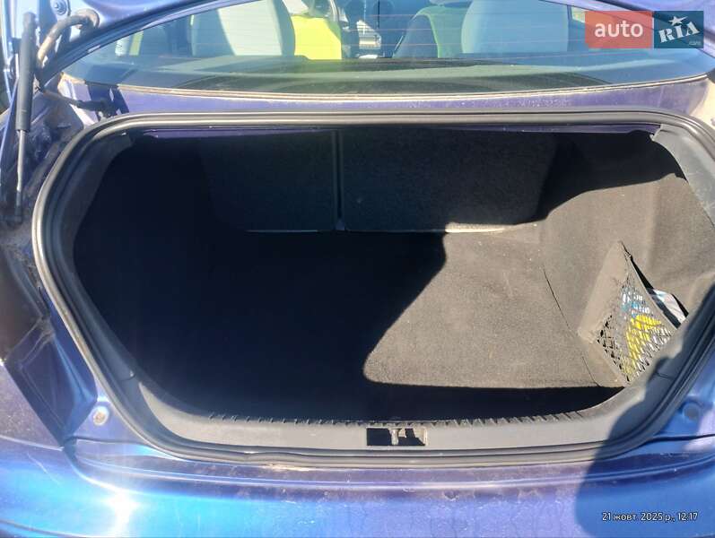 Седан SEAT Cordoba 2004 в Дрогобыче