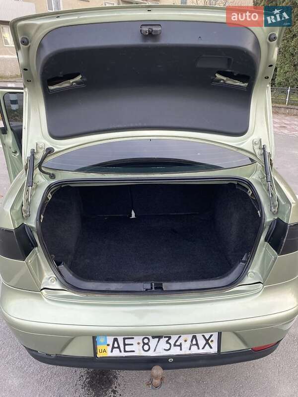 Седан SEAT Cordoba 2006 в Гусятине фото 14 Седан SEAT Cordoba 2006 в Гусятине